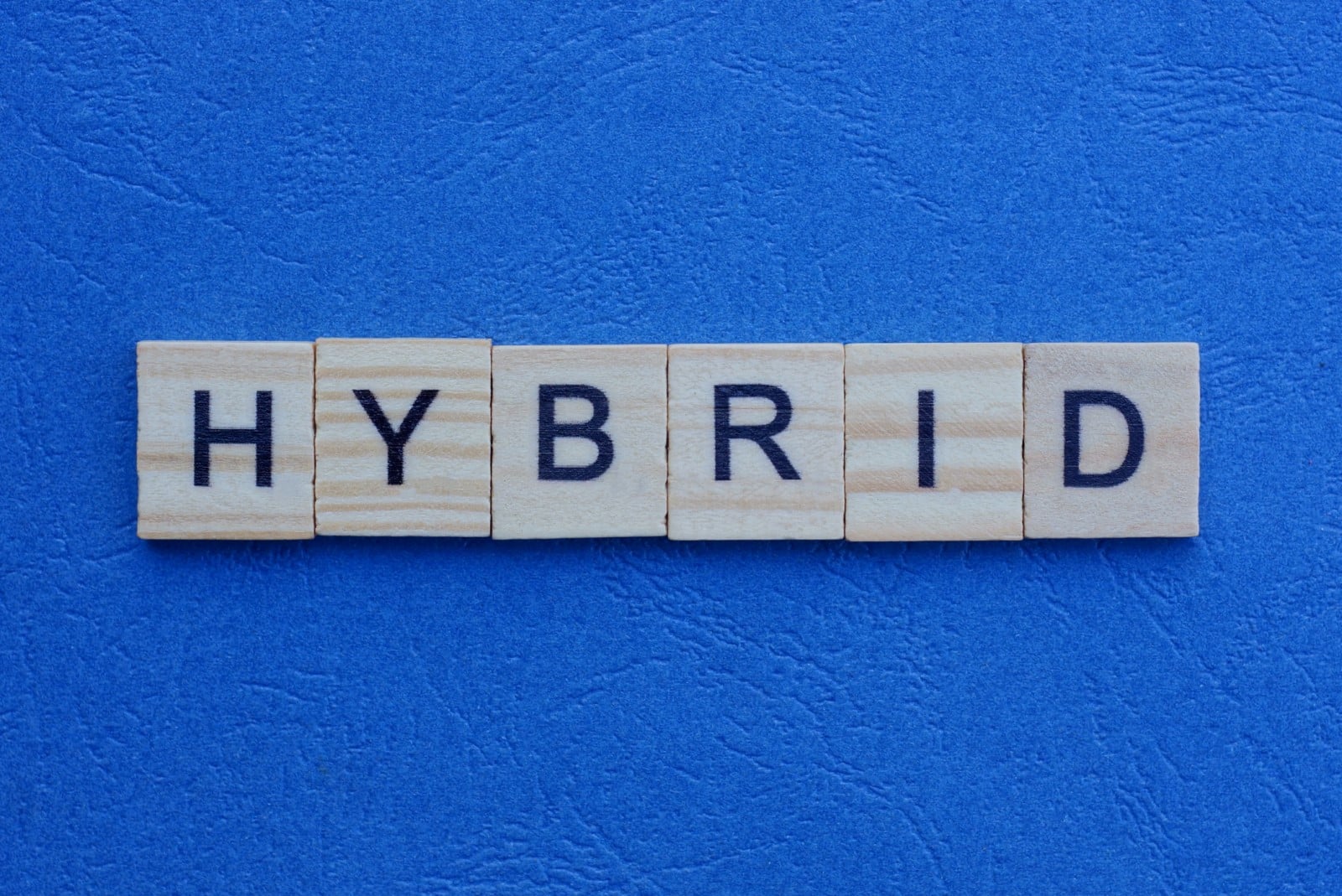 Acheter une hybride rechargeable d’occasion: intéressant